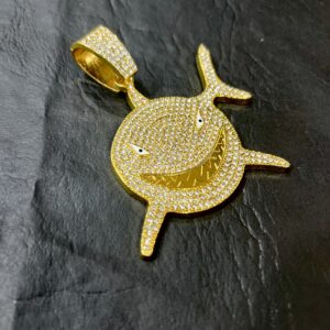 Dije SHARK // gold