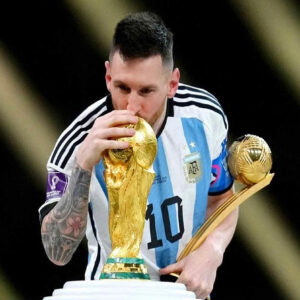 Cuadros - Messi Besando la copa