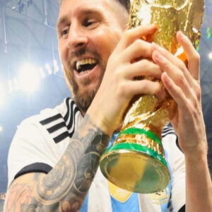 Cuadros - Messi copa epic moment