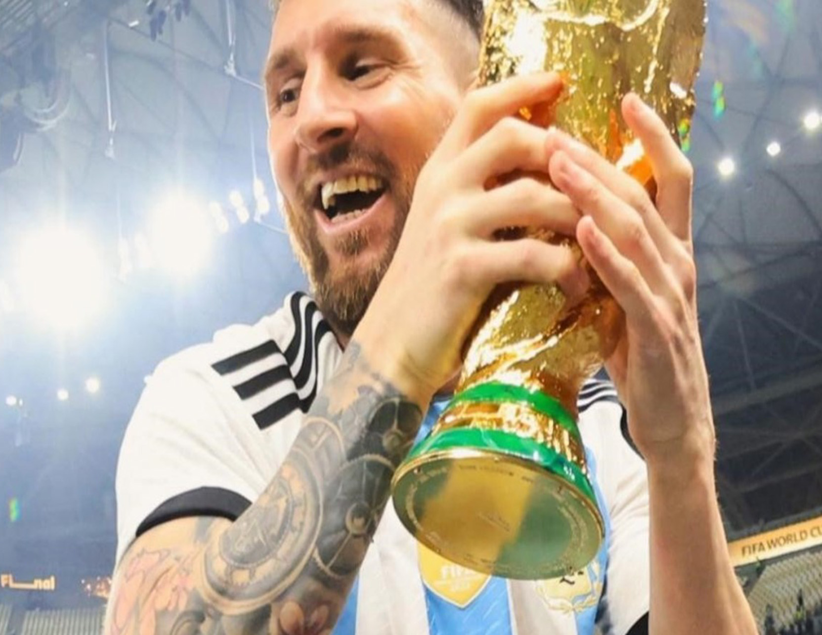 Cuadros - Messi copa epic moment